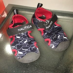 Nautica water shoes. Size 4.